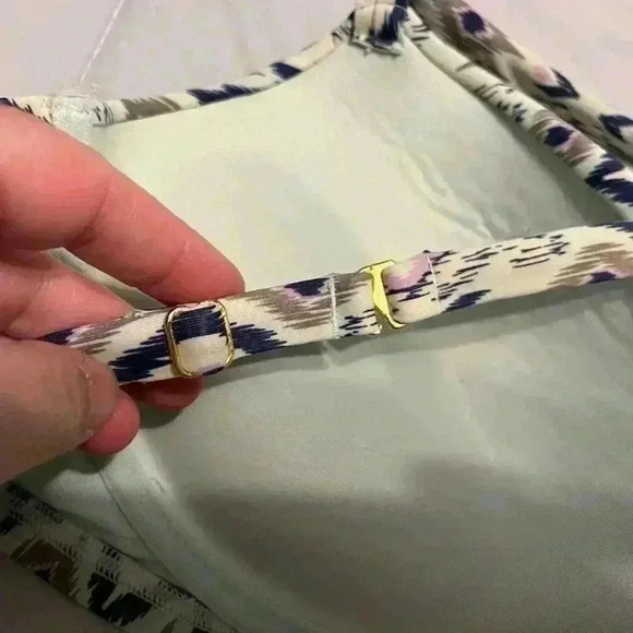 Victoria’s Secret Bikini/Two Piece Bra Top Size 34DD Bottoms Size Small - Picture 3 of 16